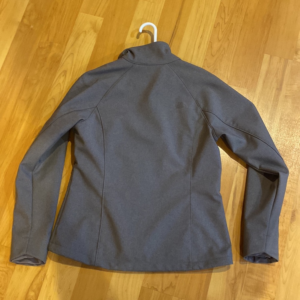 The North Face size Large gray jacket - Picture 5 of 6